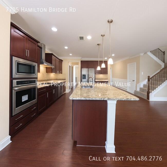 Building Photo - 7705 Hamilton Bridge Rd