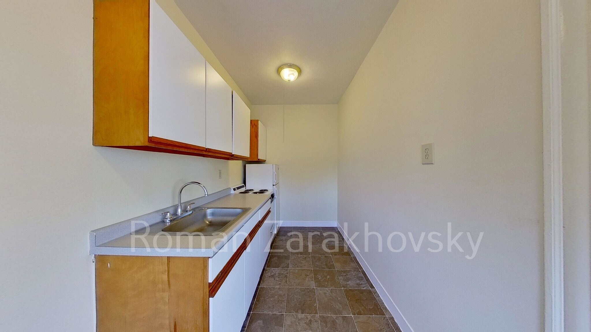 Building Photo - 236 Kelton St