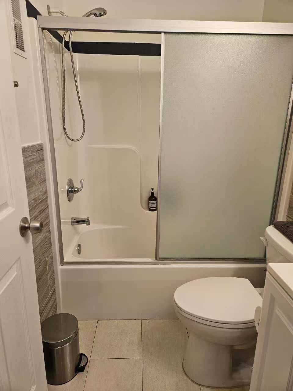 Building Photo - 1829 Spruce St