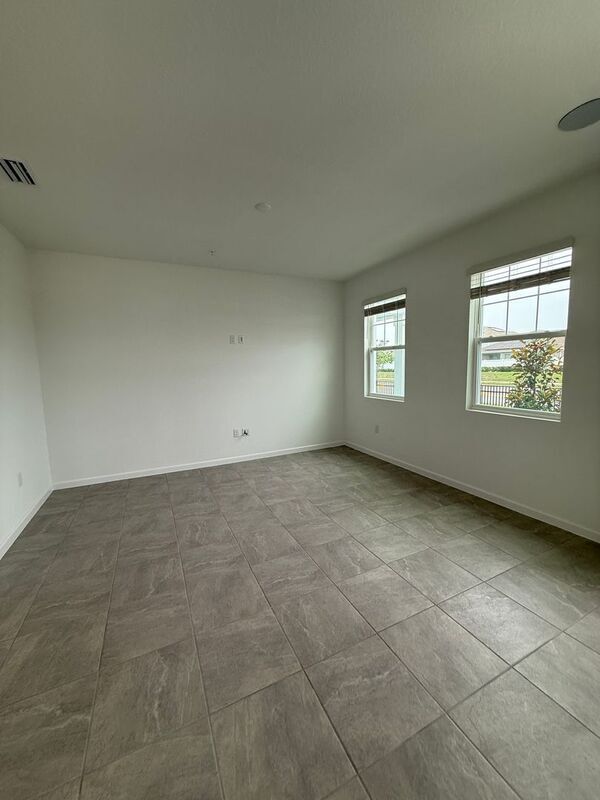Building Photo - 4196 Sadler Rd