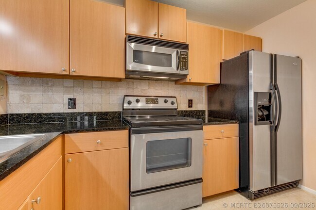 Building Photo - 1740 Palm Cove Blvd
