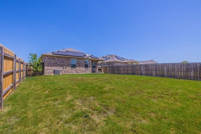 Building Photo - 225 Baum Dr