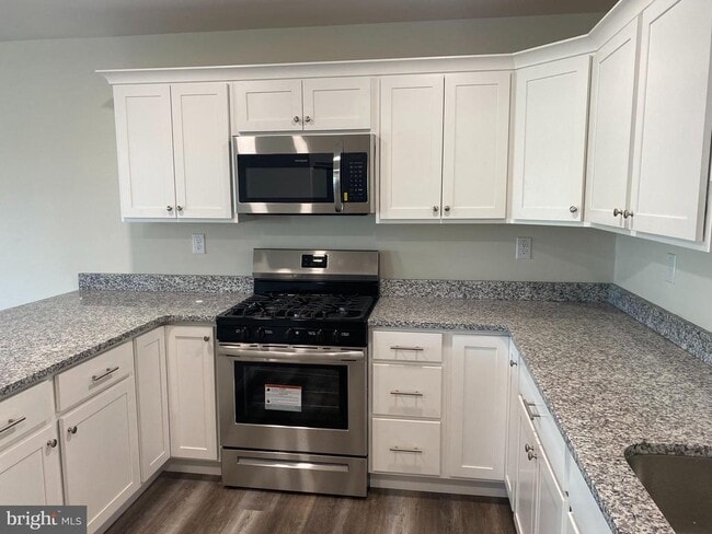 Building Photo - 3852 Ridge Pike