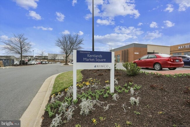 Building Photo - 164 Kendrick Pl