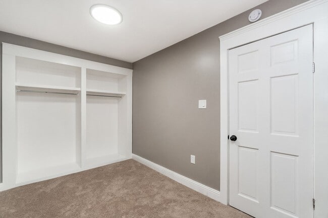 Building Photo - Updated 3BR Home – Walk to Lehigh & Downtown Bethlehem