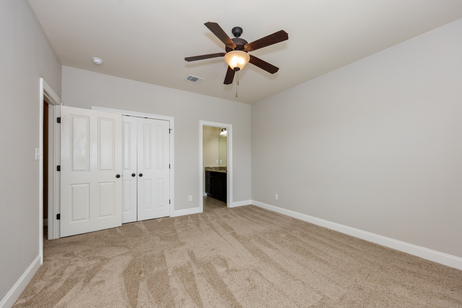 Building Photo - 37436 Amalfi Dr
