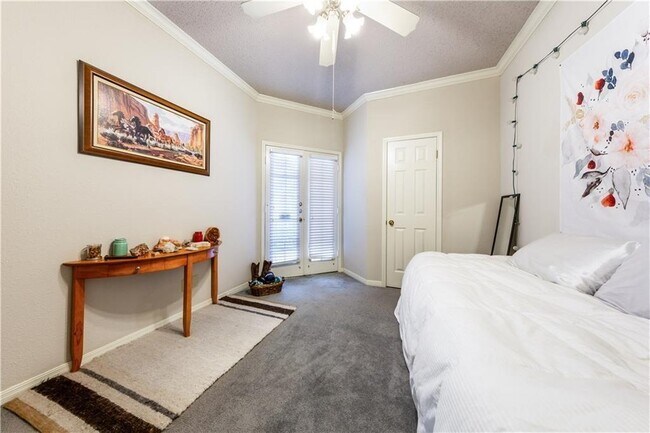 Building Photo - 3111 Tom Green St