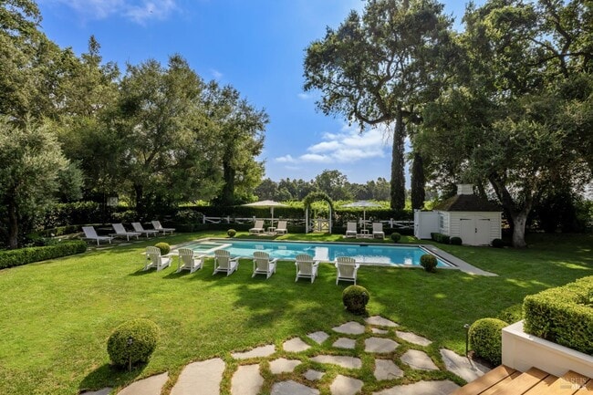 Building Photo - 989 Rutherford Rd