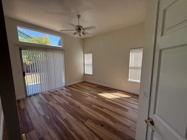 Building Photo - 6701 Storia Way