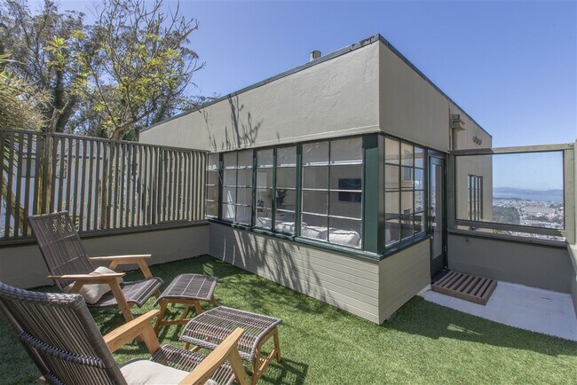 Building Photo - 180 St Germain Ave