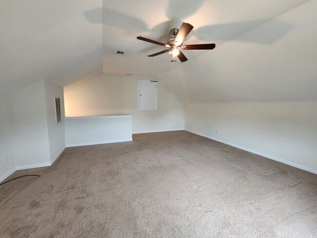 Building Photo - Welcome Home!