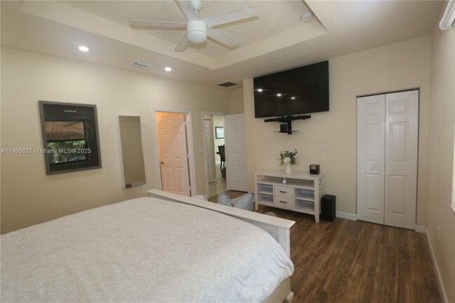 Building Photo - 24123 SW 118 Ave