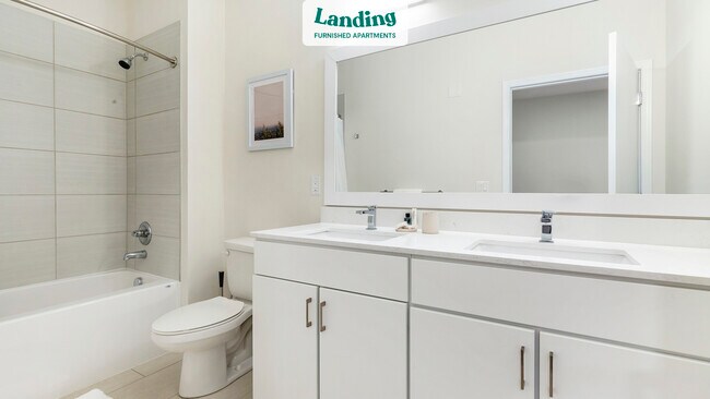 Building Photo - 4111 Broadway Blvd