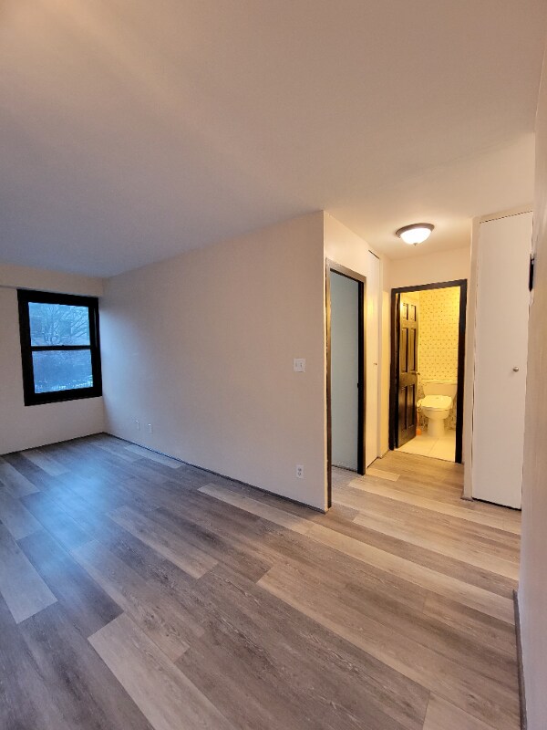 Building Photo - 135 Montgomery St