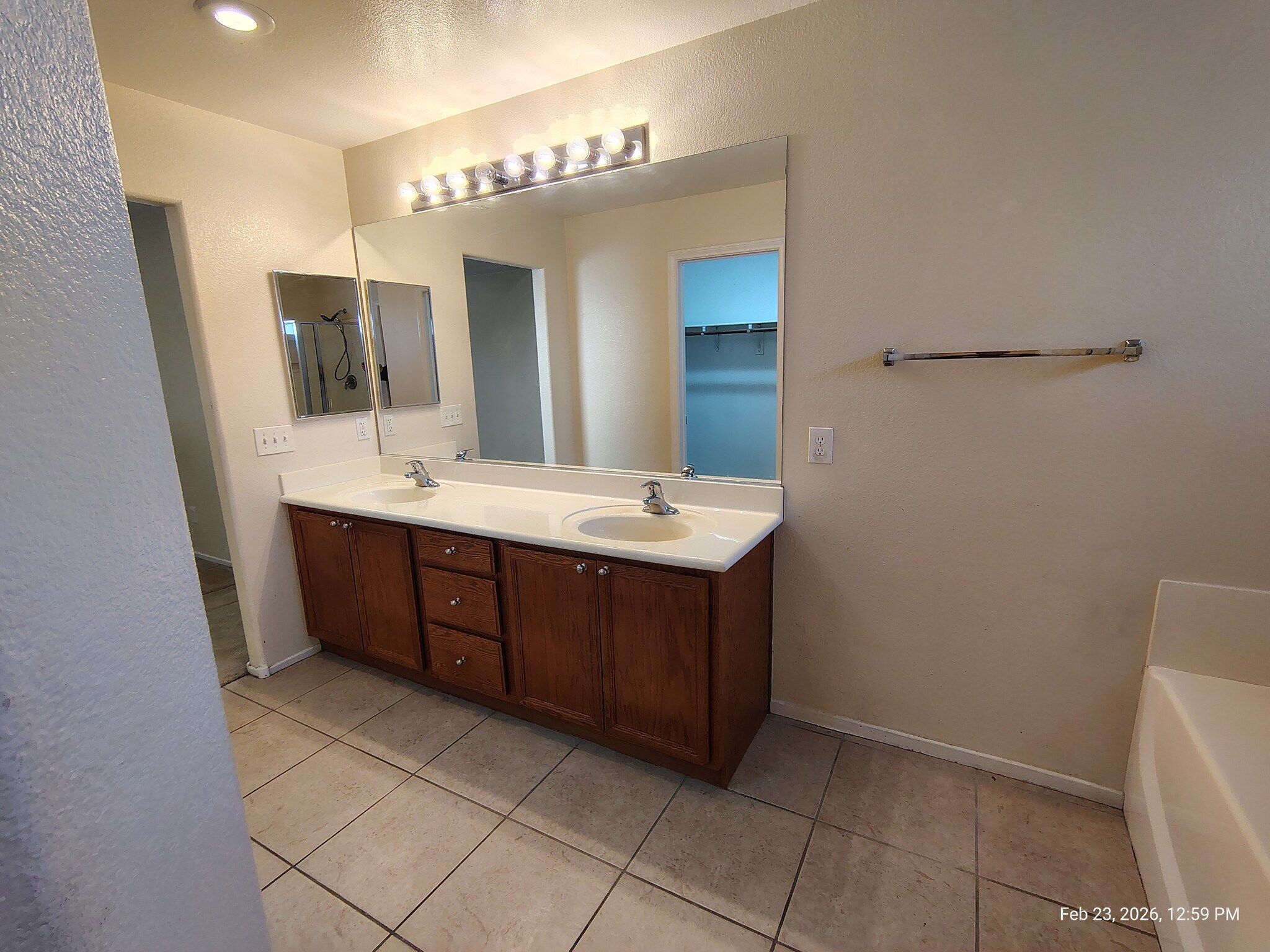 Building Photo - 10409 Calypso Cave St