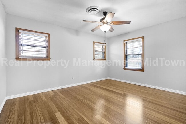 Building Photo - 1500 Sherman St