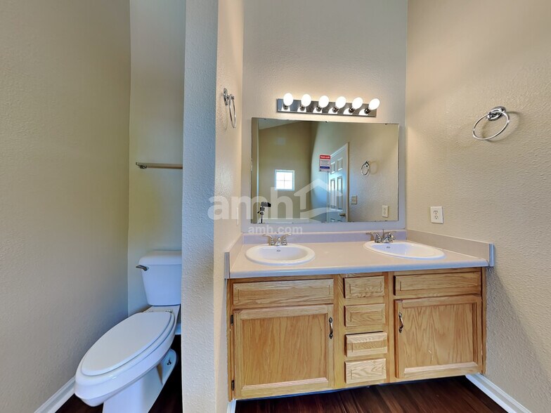Building Photo - 8149 Whitham Dr