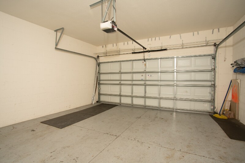 Building Photo - 7001 Interbay Blvd