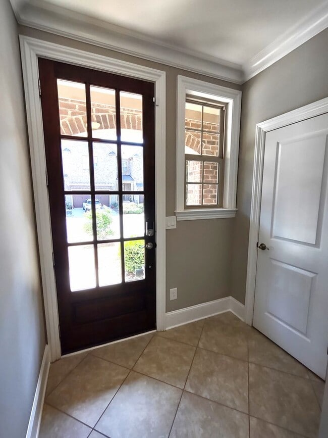 Building Photo - Luxury Townhome Available in Fairway Row C...