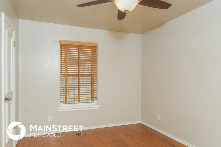 Building Photo - 2709 Berkley Dr
