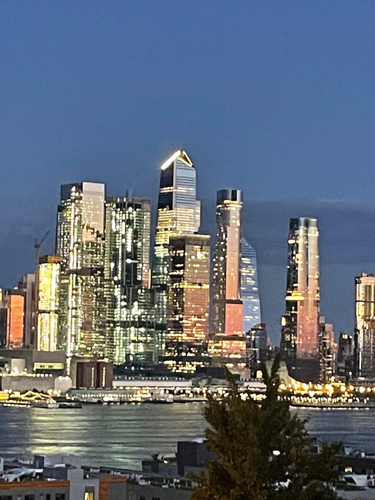 Building Photo - 955 Boulevard E