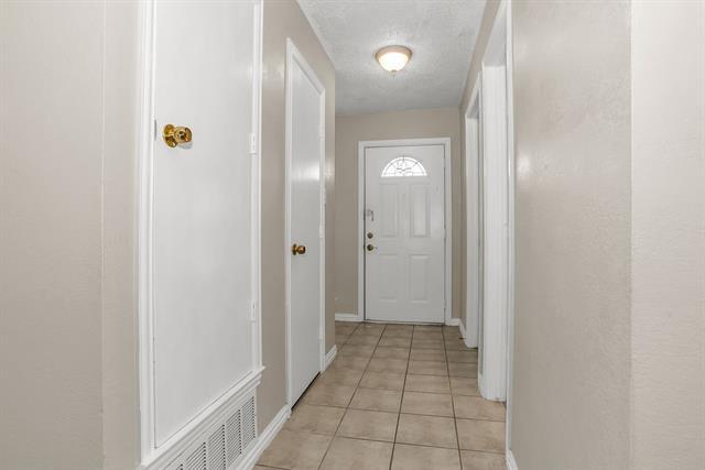 Building Photo - 1437 Brook Meadow Cir