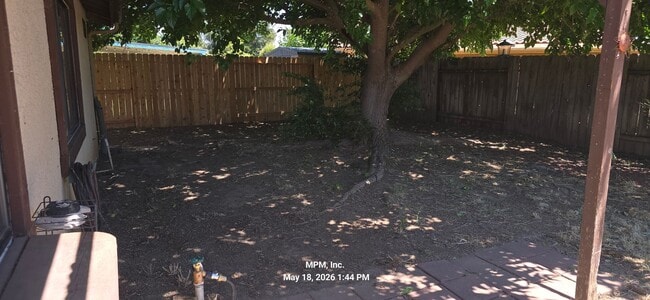 Building Photo - 3 bedroon 2 bath home