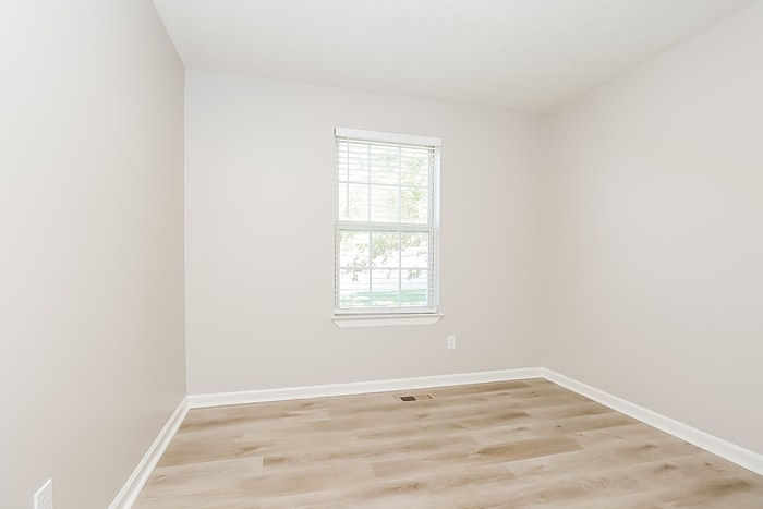 Building Photo - 1031 Heydel Cir