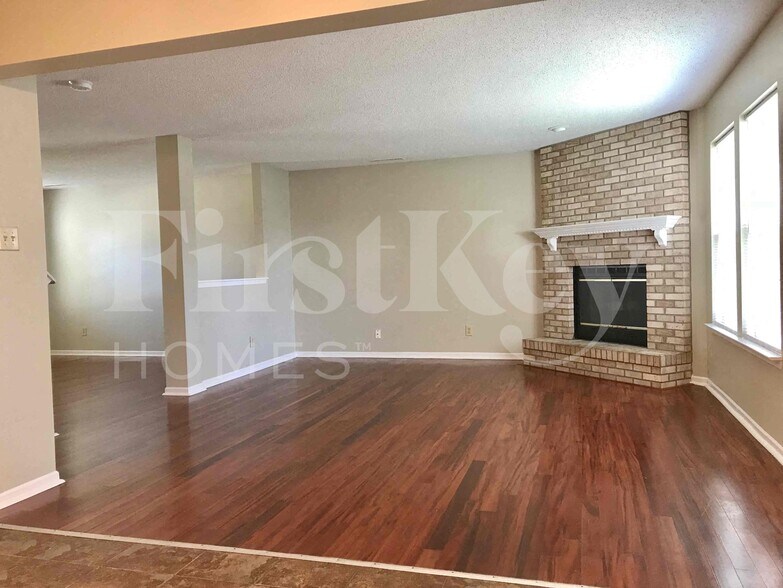 Building Photo - 3256 Abaca Ct