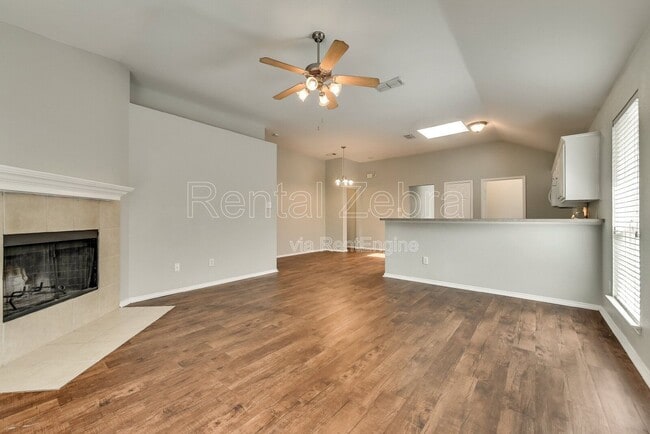 Building Photo - 109 Flyaway Ln