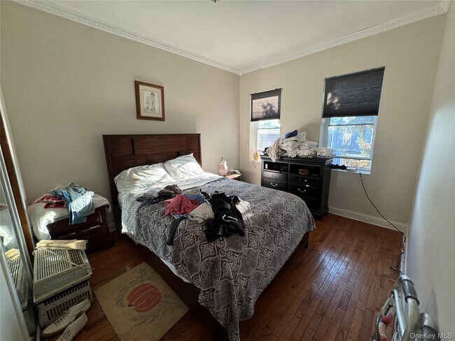 Building Photo - 32-26-32106 106th St