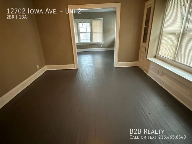 Building Photo - Spacious 2-Bedroom Multi-Family Home – Per...