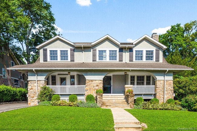 Building Photo - 6 Summit Ave