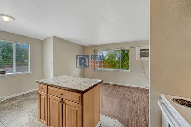 Building Photo - 13298 W Mississippi Ct