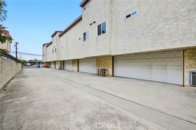 Building Photo - 1217 W 168th St