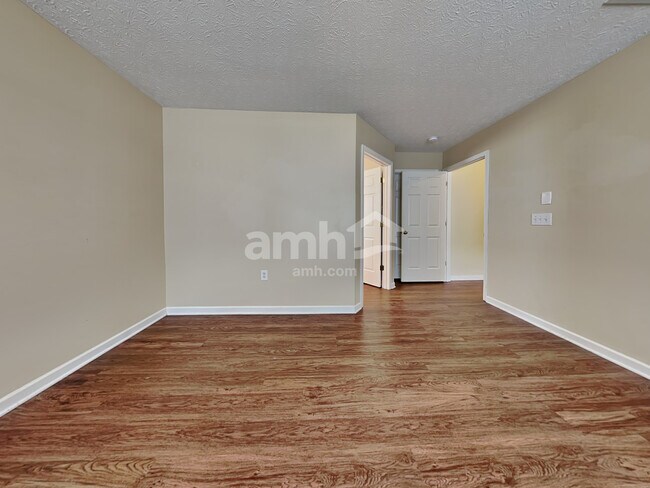 Building Photo - 1425 Windstar Ct