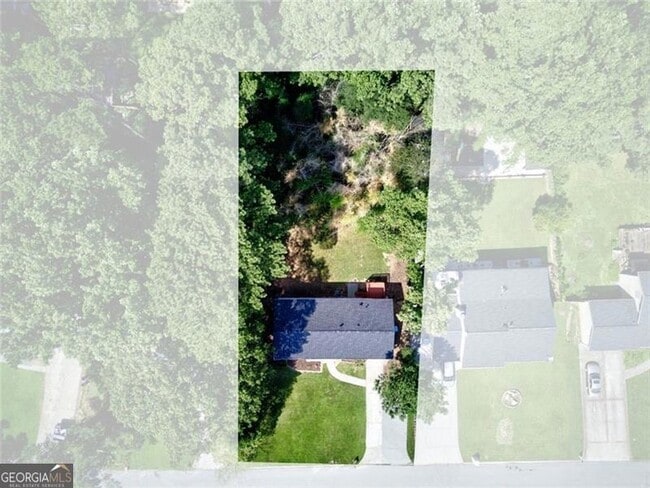 Building Photo - 3946 Green Oak Dr