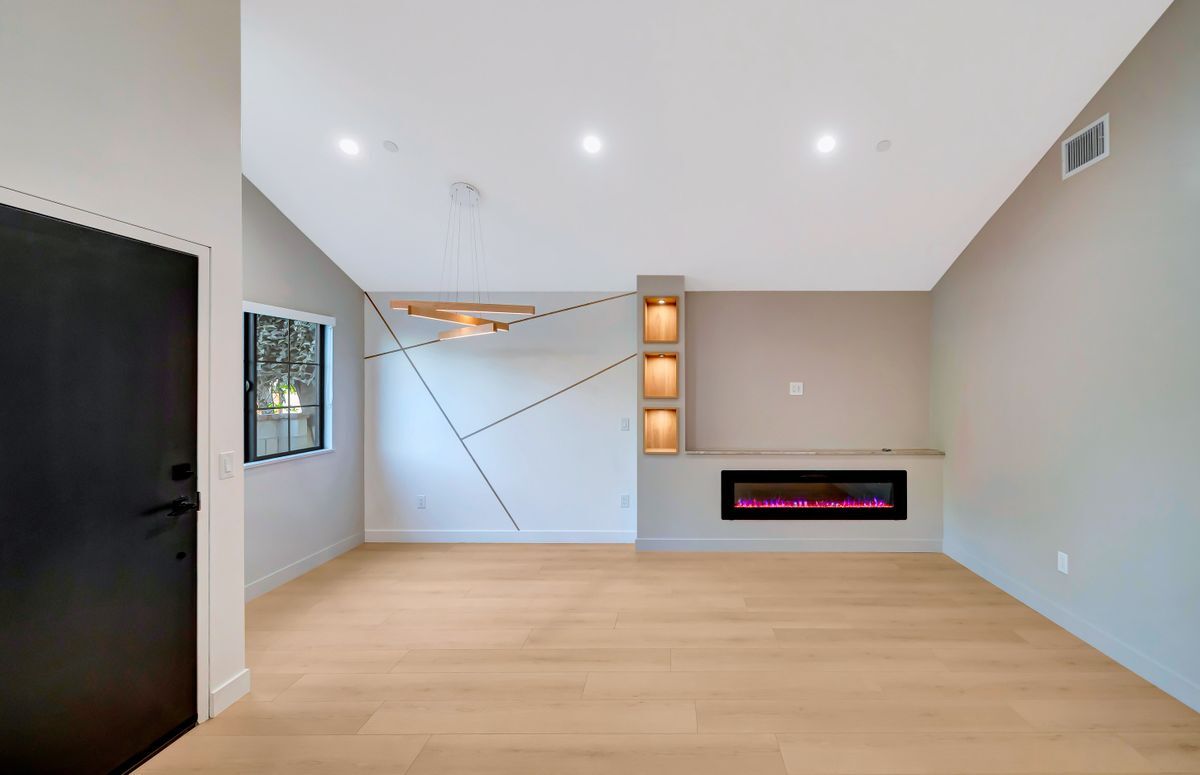 Building Photo - 15741 Valerio St