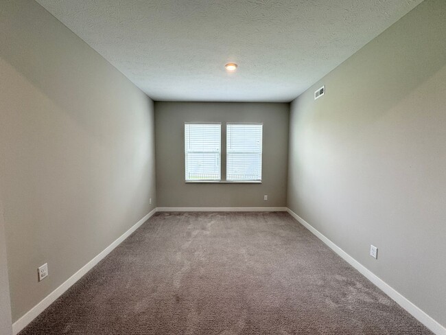 Building Photo - 17158 Seaboard Pl