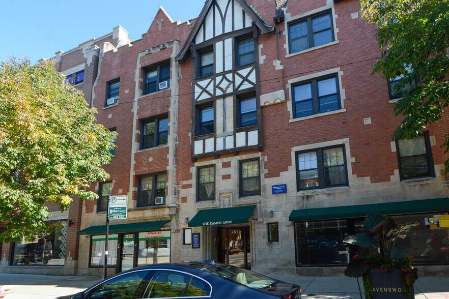 Building Photo - 4830 N Damen Ave