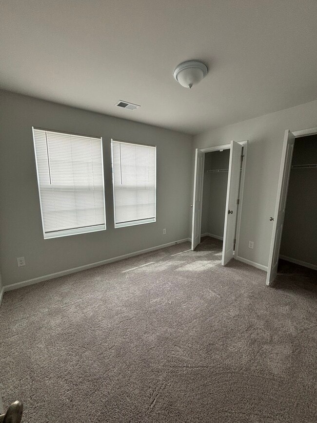 Building Photo - 364 Hardwick Dr