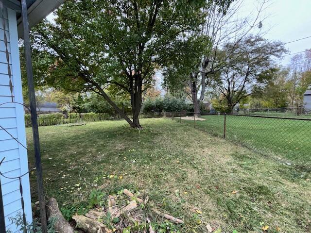 Building Photo - 1215 Dellwood Ave