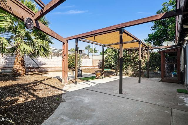 Building Photo - 1307 S Petit Ave