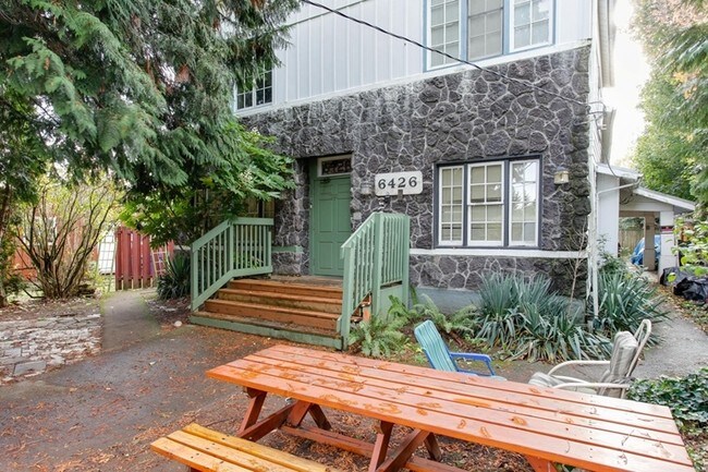 Primary Photo - 6426 N Princeton St