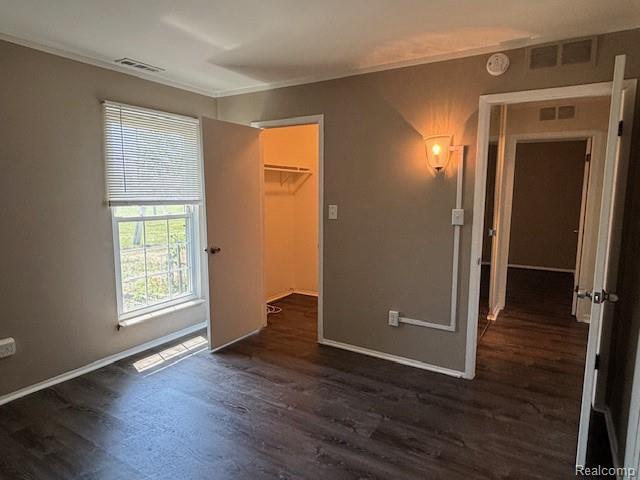 Building Photo - 28302 Raleigh Crescent Dr