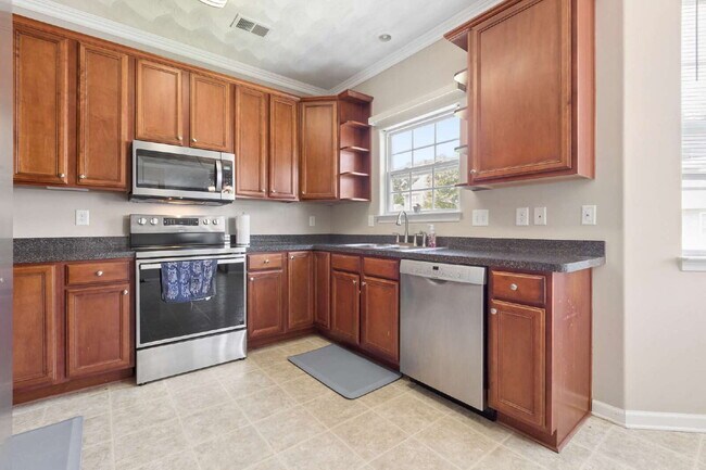Building Photo - 8183 Gentil Ct