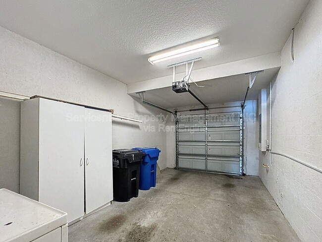 Building Photo - 20424 Needletree Dr