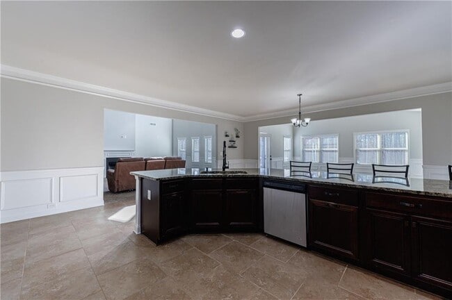 Building Photo - 11 Autumn Wood Dr