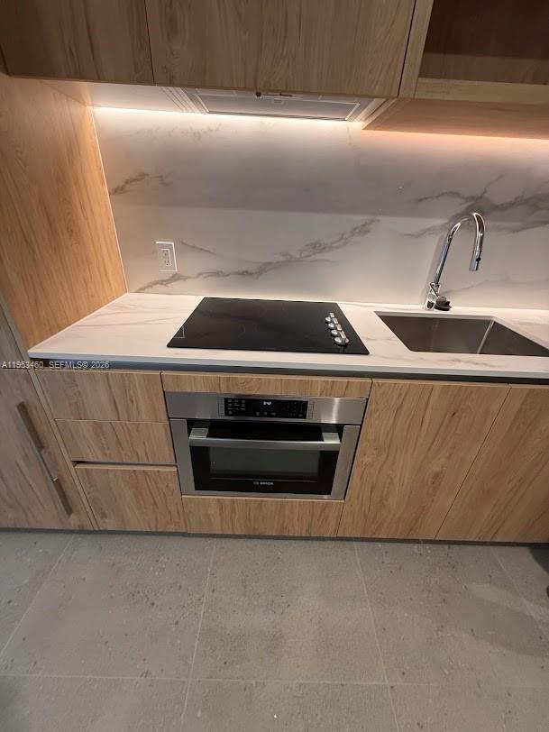 Building Photo - 11 NE 6th St