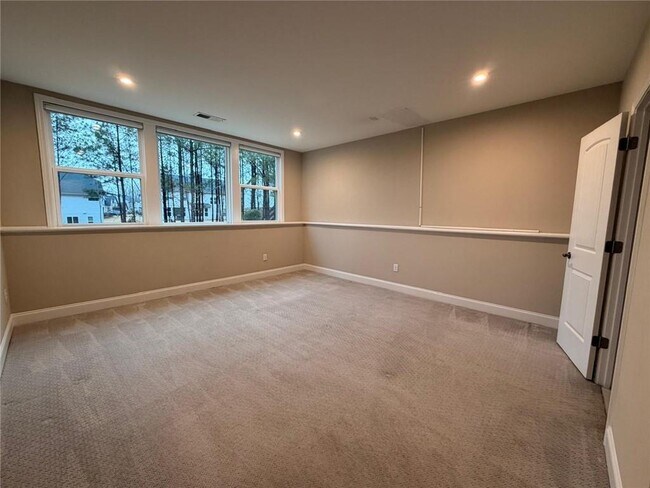 Building Photo - 8040 Scenic Ridge Wy